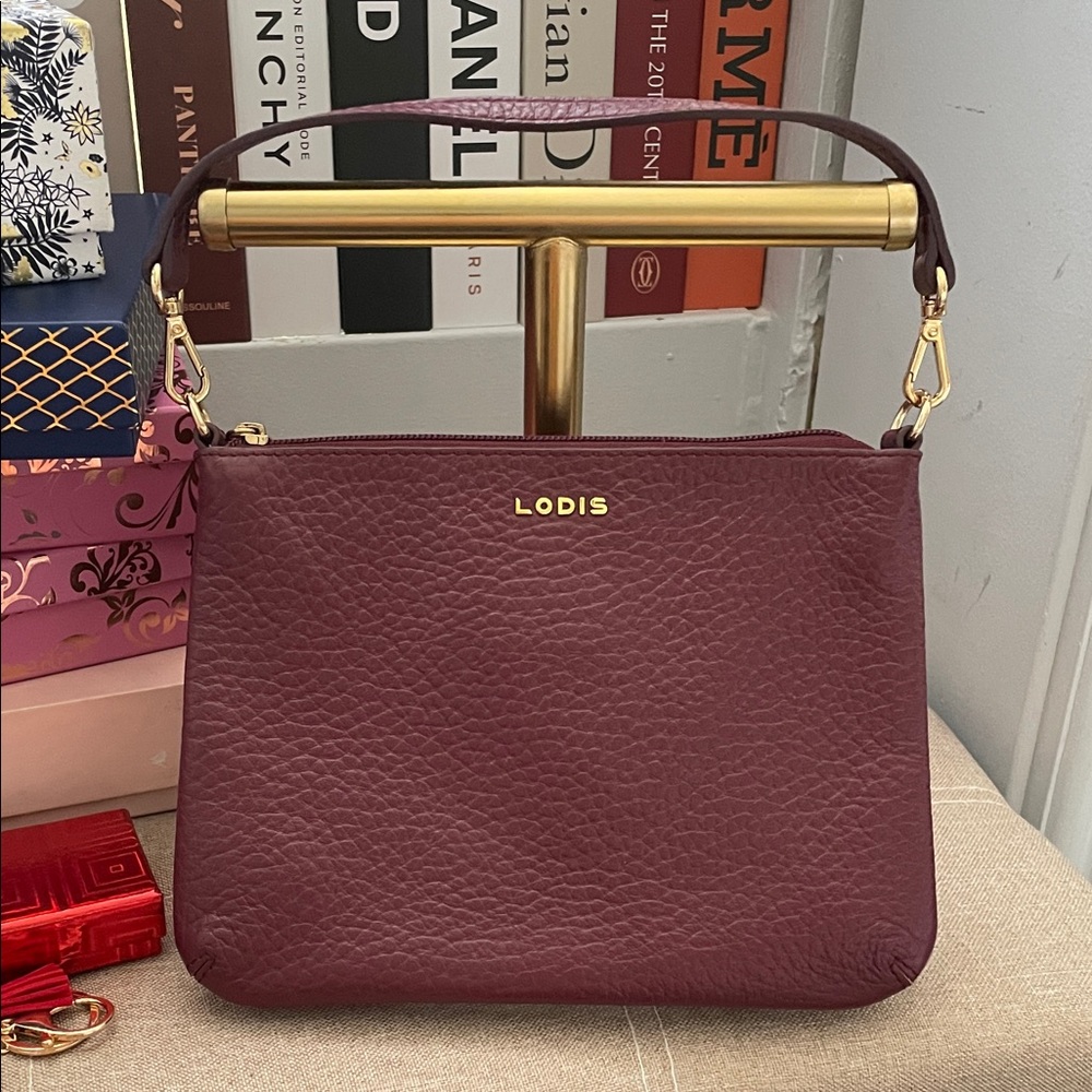 ✨Lodis Burgundy Leather Emily Bag✨So Classy!! EUC Like New Burgundy Color